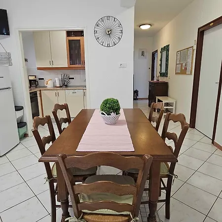 Apartment In 34827 Moscenicka Draga
